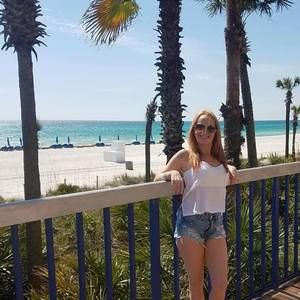 Meet your Posher, Kim